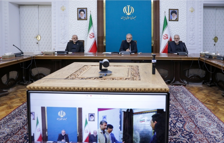افتتاح فاز اول نیروگاه خورشیدی «آفتاب شرق» فولاد مبارکه اصفهان