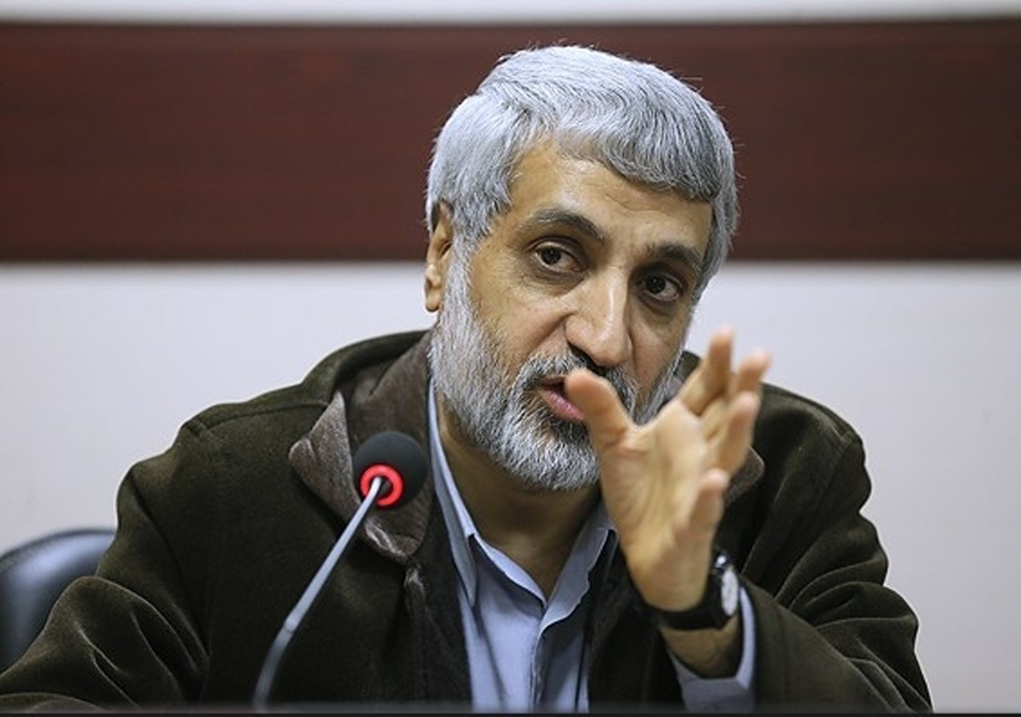 واکنش به ادعاهای نمایندگان تندرو/ آنهایی که از شکست می‌گویند، گفتمان‌شان برخلاف نظر رهبری است