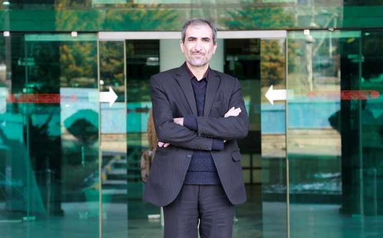 «روشنفکر مسلح» را بخوانیم
