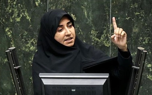 نماینده مجلس: دستان‌مان همچنان روی ماشه است