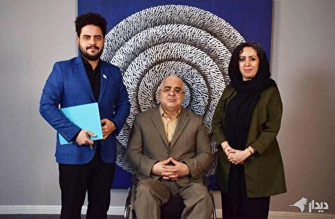 ایمن آبادی: هزینه کاغذ پاره بودن تحریم را حسین شریعتمداری نداد، مردم دادند/ شورای نگهبان نگفت چرا علی لاریجانی رد صلاحیت شد؟/ در اوضاع بد اقتصادی وزیر اقتصاد عوض میکنید؟