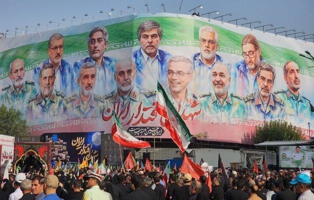 آماده‌باش راهور در مراسم تشییع پیکر شهدای حملات اسرائیل