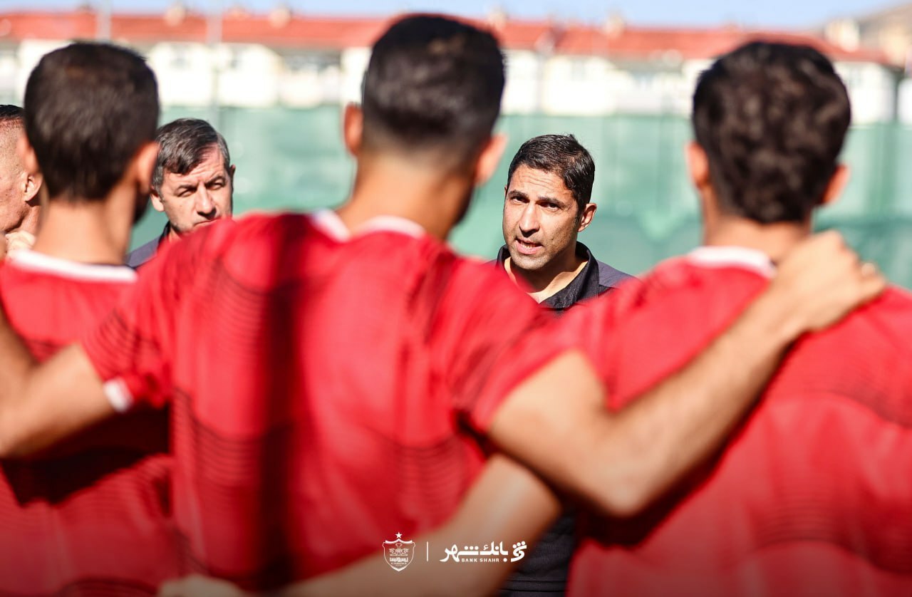دیدار پرسپولیس و ترابزون برنده نداشت