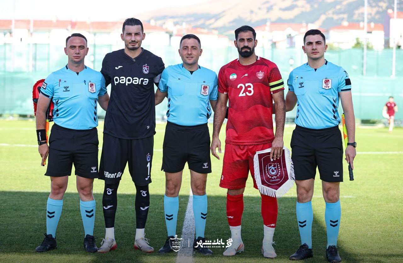 دیدار پرسپولیس و ترابزون برنده نداشت