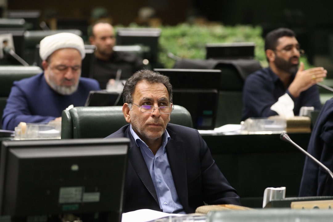 سپهوند: اگر دلسوز کشور بودند، زمان احمدی‌نژاد عدم کفایت رئیس جمهور را مطرح می‌کردند