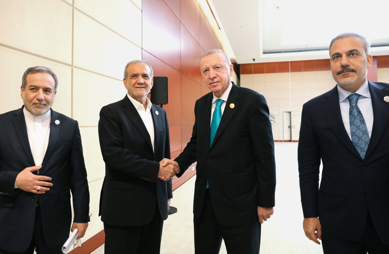 دیدار پزشکیان و اردوغان؛ آمادگی ایران برای گفت‌وگو با آمریکا