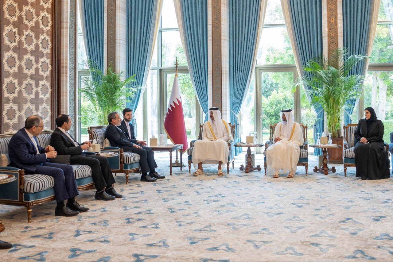 دیدار عراقچی با امیر قطر