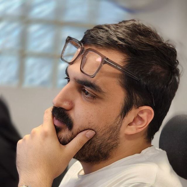 جهان تماشایی به‌جای خطابه‌خوانی