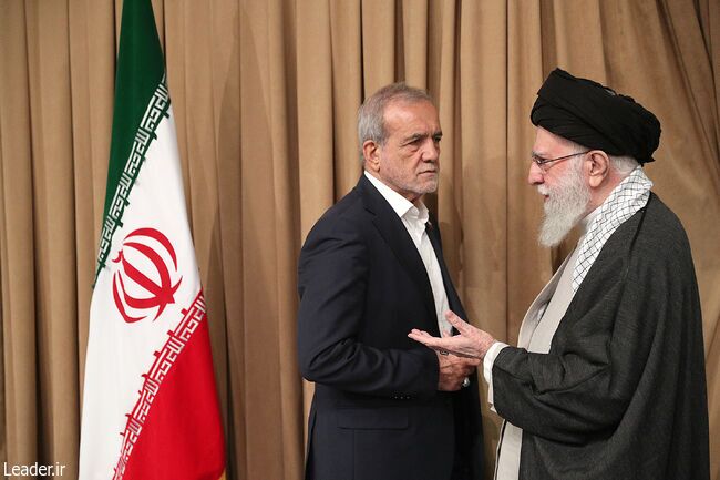 باید از مردم برای قطع برق و گاز عذرخواهی کنیم