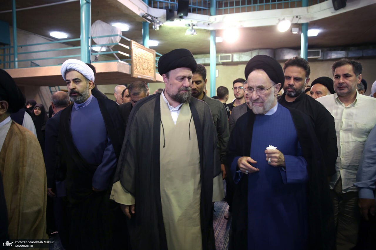حضور محمد خاتمی در مراسم تشییع مرحوم جماعتی +عکس