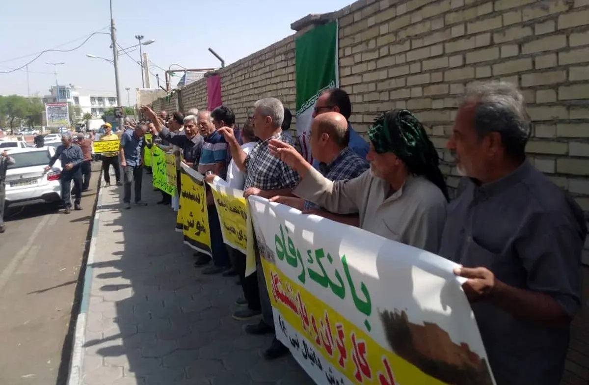 اعتراض بازنشستگان در شوش و اهواز؛ سفره‌ها آب رفت
