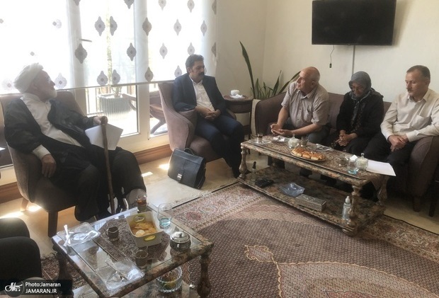 درخواست مهدی کروبی از رئیس عدلیه؛ به پرونده «پخشان عزیزی» و «شریفه محمدی» توجه کنید