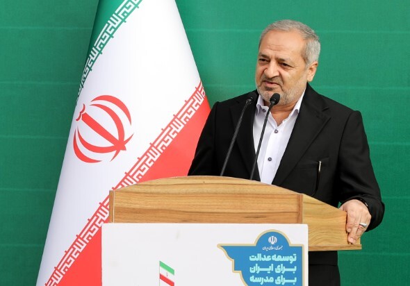 هیچ دانش‌آموزی نباید از فرصت آموزش محروم بماند