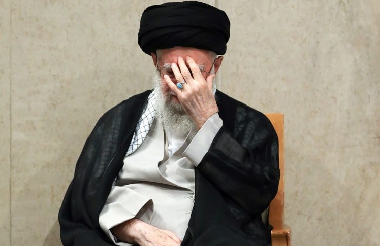 پیام رهبر انقلاب در پی درگذشت همسر عضو مجمع تشخیص