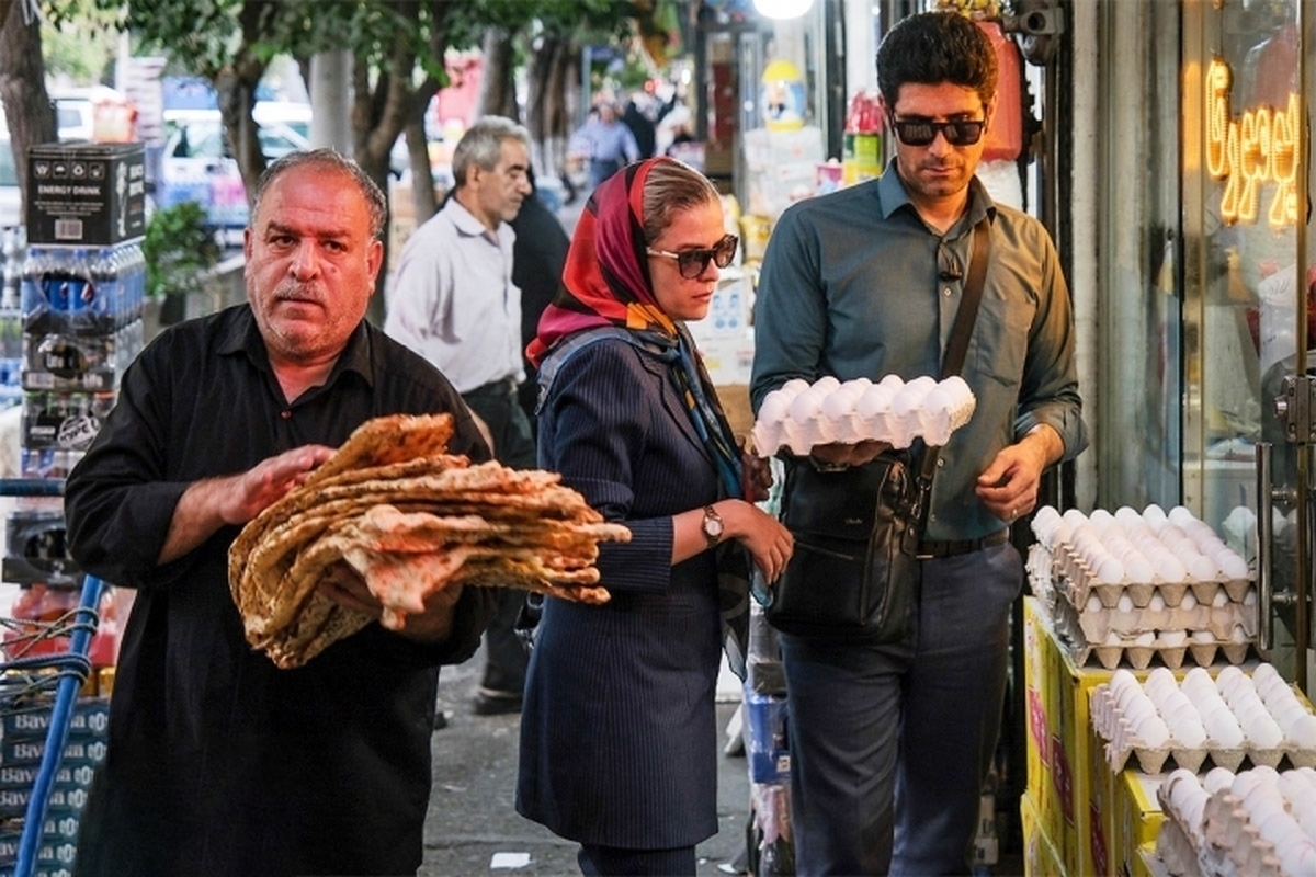 شکست دستمزد‌ها از تورم؛ چشم‌انداز تاریک اقتصاد ایرانی‌ها