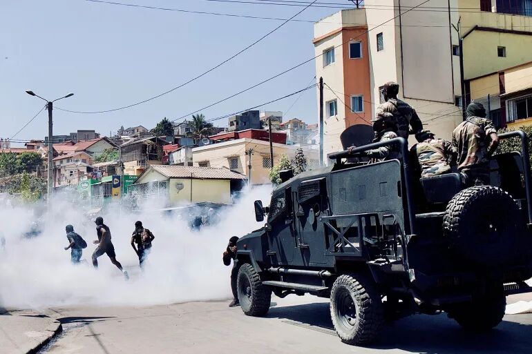 ناآرامی‌ها در اعتراض به کمبود آب و برق؛ دولت ماداگاسکار منحل شد