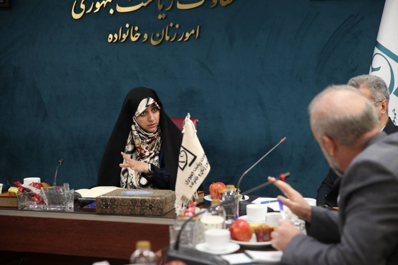 خشونت مردان علیه زنان بیش از ۳۰ برابر خشونت زنان علیه مردان است
