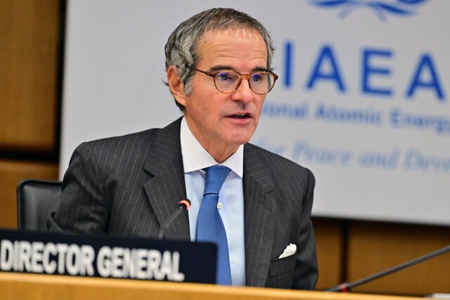 گروسی از بازگشت بازرسان به ایران خبر داد/ به تاسیسات آسیب‌دیده دسترسی نداشته‌ایم