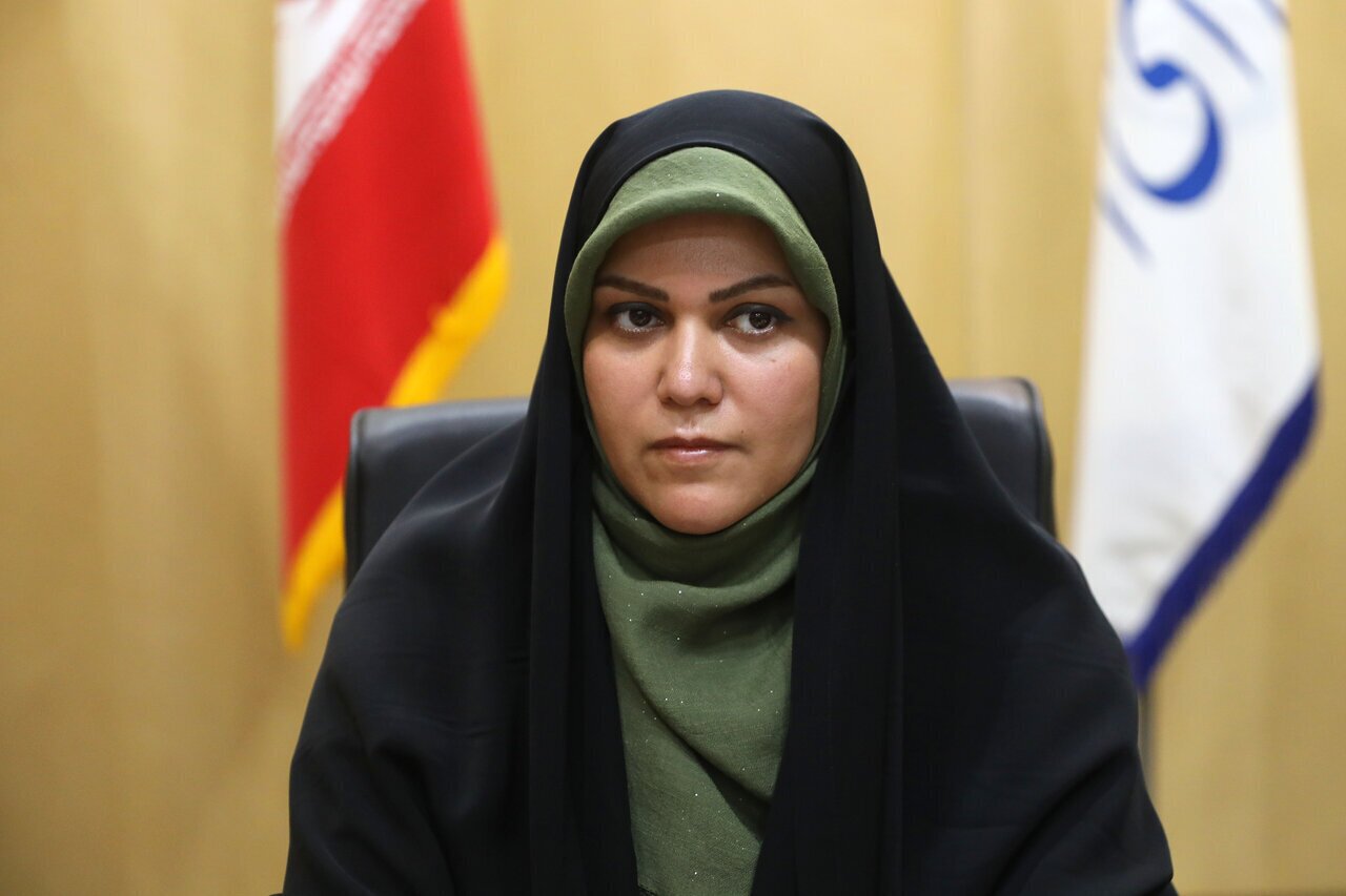 انتقاد یک نماینده از بانک مرکزی؛ نرخ ارز روزانه رشد می‌کند