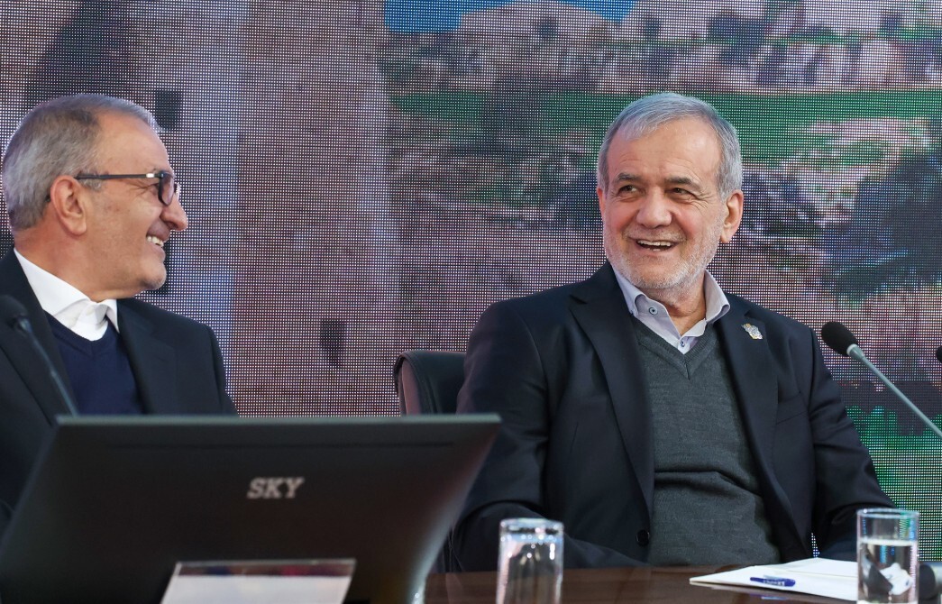 شرایط کنونی سختتر و تهدیدها گستردهتر شده/ خیال نکنید اگر رئیسجمهور بیاید معجزه رخ میدهد شرایط کنونی سختتر و تهدیدها گستردهتر شده/ خیال نکنید اگر رئیسجمهور بیاید معجزه رخ میدهد