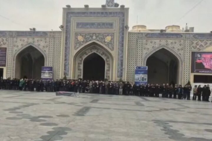 مراسم تشییع پیکر همسر و فرزند معاون پزشکیان در مشهد برگزار شد مراسم تشییع پیکر همسر و فرزند معاون پزشکیان در مشهد برگزار شد