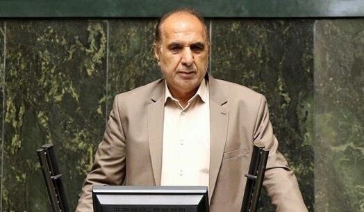 نماینده مجلس: افزایش ۲۰ درصدی حقوق جوابگوی کارمندان و کارگران نیست
