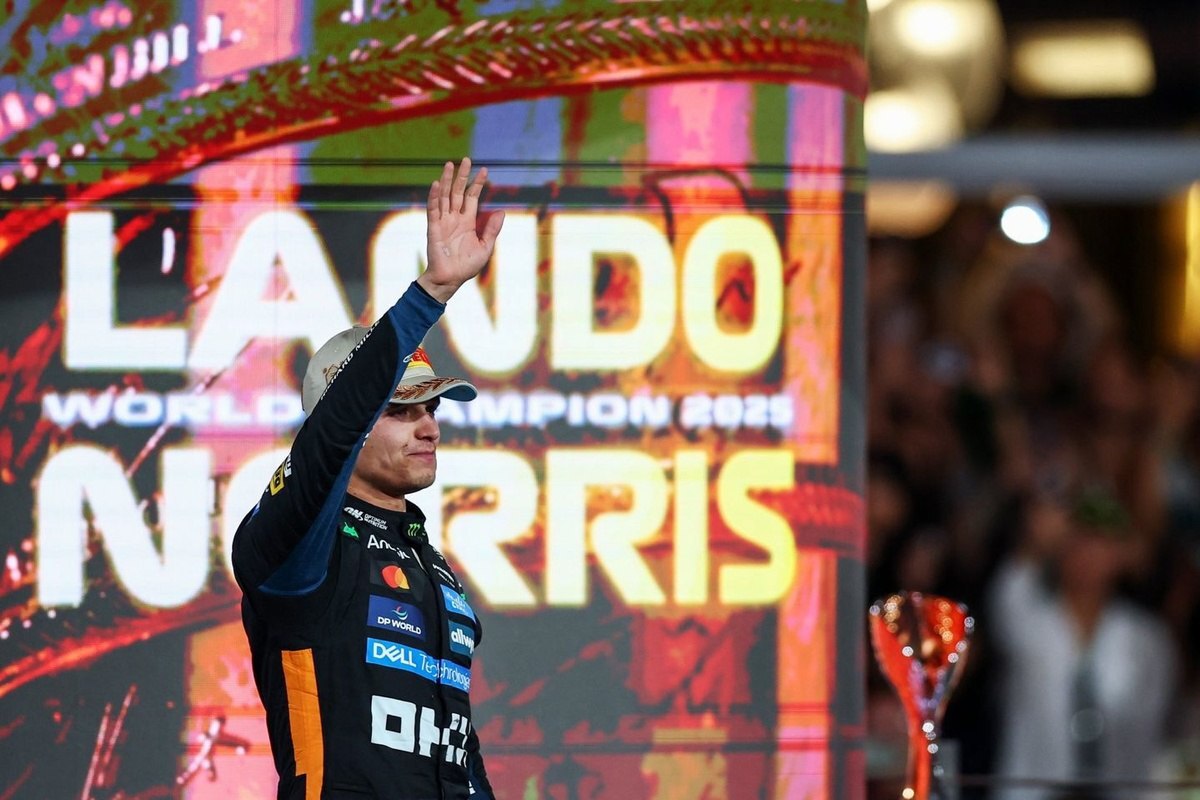 گرندپری ابوظبی؛ برتری تلخ فرستپن، نوریس قهرمان جهان شد! گرندپری ابوظبی؛ برتری تلخ فرستپن، نوریس قهرمان جهان شد!