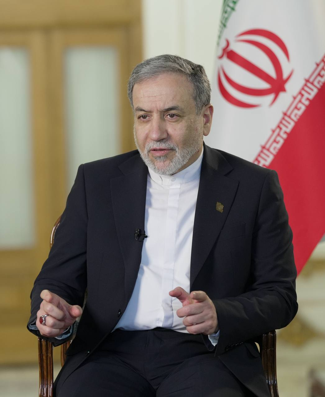 عراقچی: اگر آمریکایی‌ها رویکرد خود را تغییر دهند، ما هم آماده مذاکره‌ایم