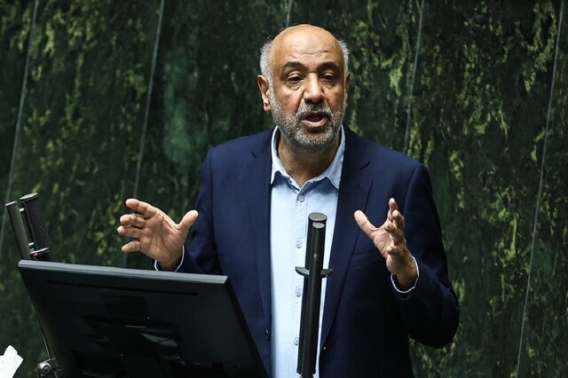 ۳ سوال از میدری، وزیر کار اعلام وصول شد