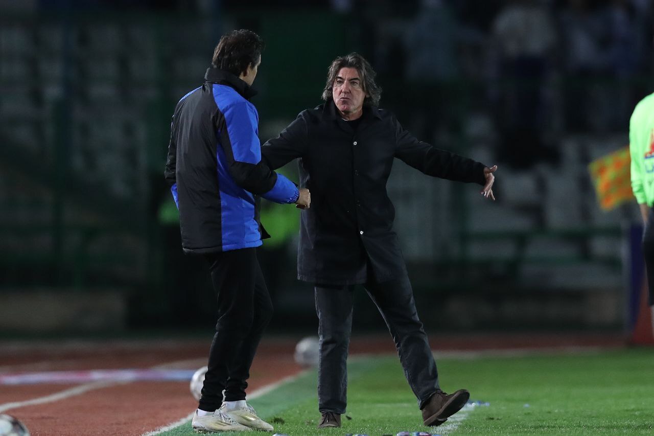 توقف بدموقع آبی‌ها؛ صدر جدول طلایی ماند