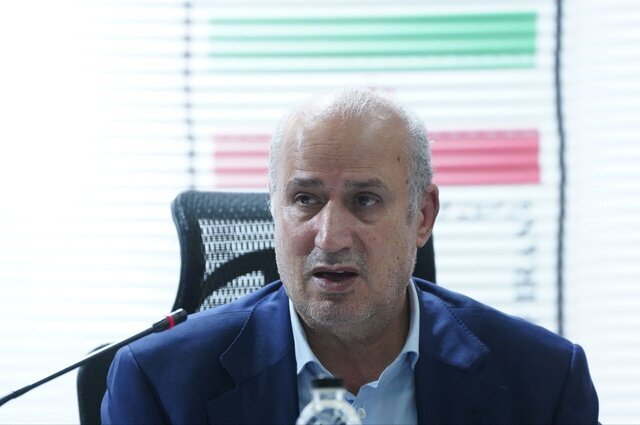 تاج: باید انتقادات را بپذیریم