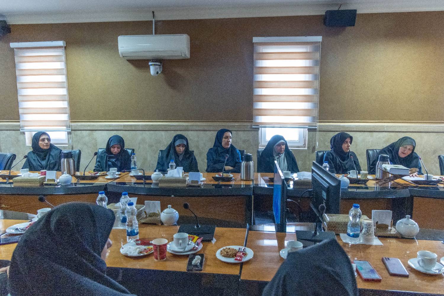 مادران و زنان این مرز و بوم «قهرمانان گمنام» در عرصه مبارزه با مواد مخدر هستند مادران و زنان این مرز و بوم «قهرمانان گمنام» در عرصه مبارزه با مواد مخدر هستند