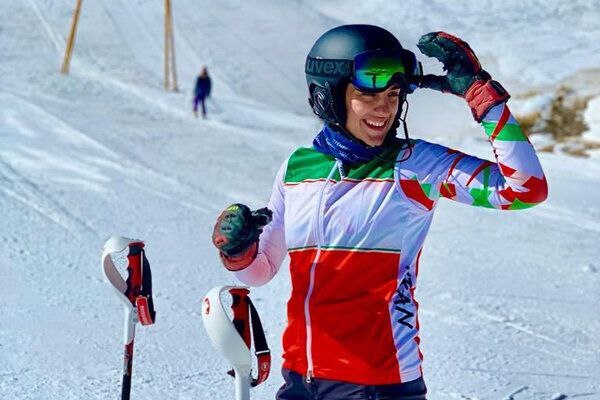 عاطفه احمدی، اسکیباز پناهنده به ایران بازگشت عاطفه احمدی، اسکیباز پناهنده به ایران بازگشت