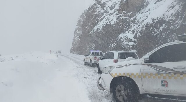 برف و لغزندگی در برخی جادهها؛ هشدار و توصیه مهم پلیس برف و لغزندگی در برخی جادهها؛ هشدار و توصیه مهم پلیس