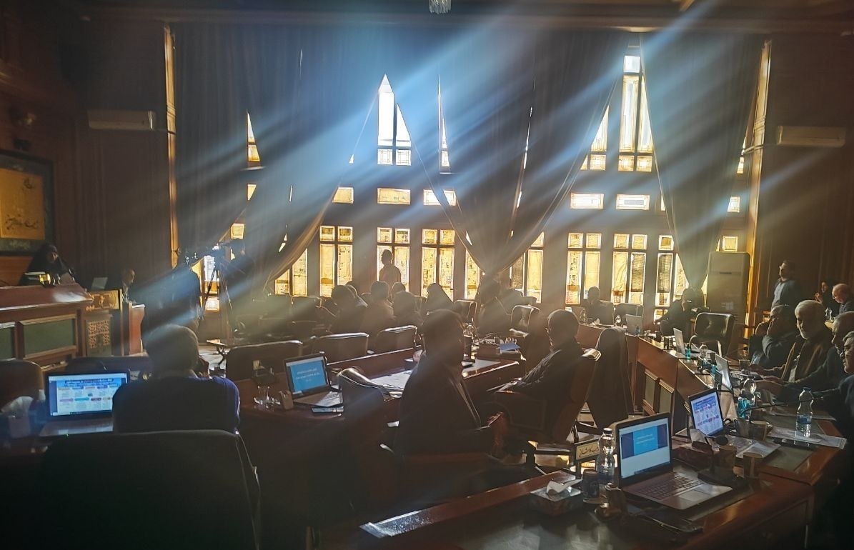 قطع برق در جلسه شورای شهر تهران!