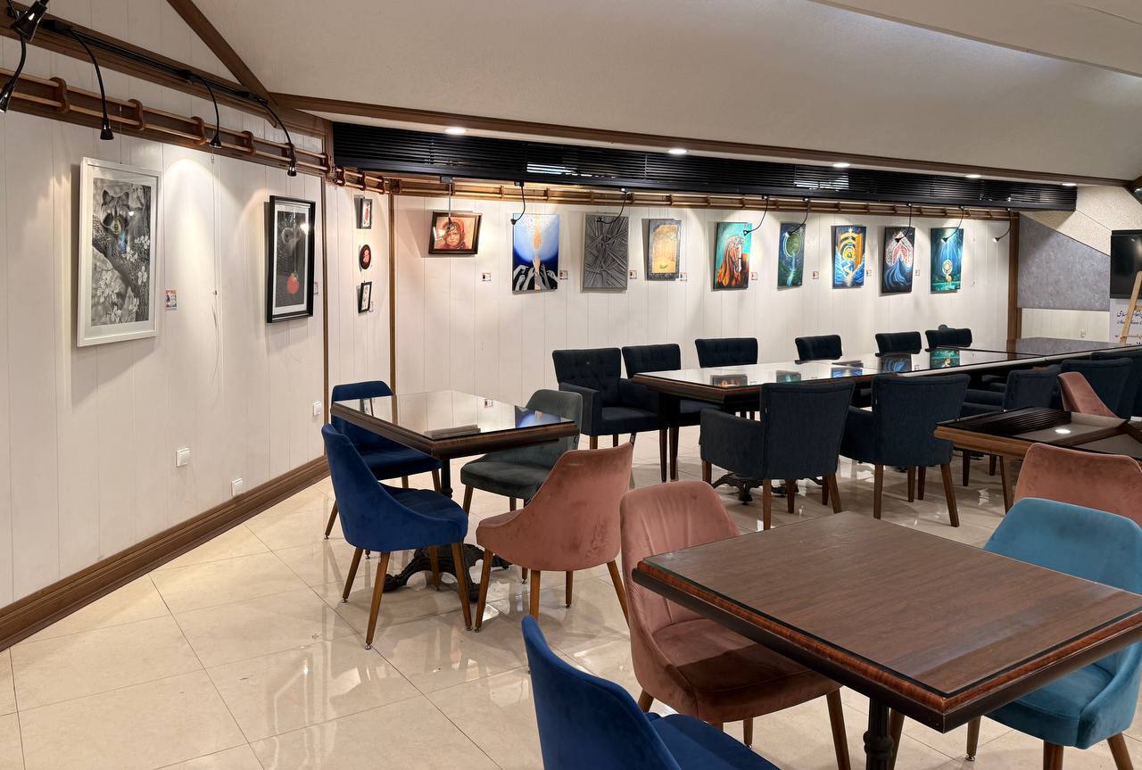 یلدانه برج آزادی؛ آیین شادی و هنر در بلندترین شب سال