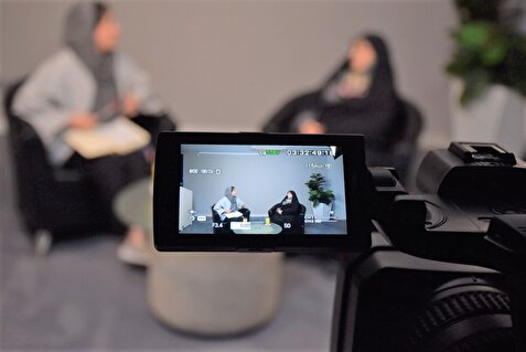 اشرف بروجردی: قوانین حمایت از زنان روی کاغذ ماند/بدون حضور زنان توسعه‌ای در کشور اتفاق نمی‌افتد/ چرا در احزاب سیاسی زنان حضور کمتری دارند