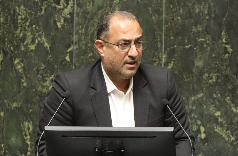 فاطمی: دولت وزرای ناکارآمد را برکنار کند