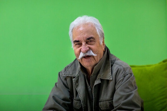 مراسم بدرقه «هادی مرزبان» با حضور علی نصیریان