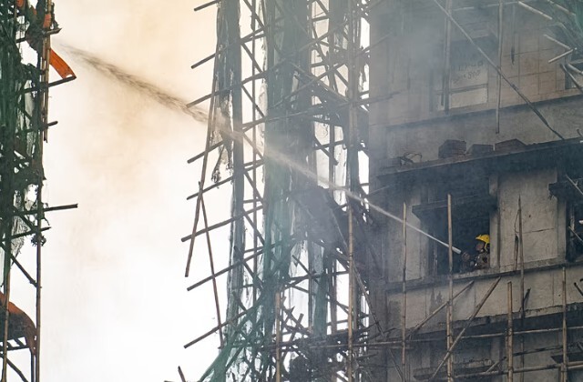 بدترین آتش‌سوزی تاریخ هنگ‌کنگ؛ شمار جانباختگان افزایش یافت