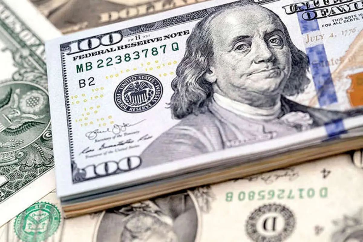 دلار به کانال ۱۱۵ هزار تومانی نزدیک شد +جدول دلار به کانال ۱۱۵ هزار تومانی نزدیک شد +جدول