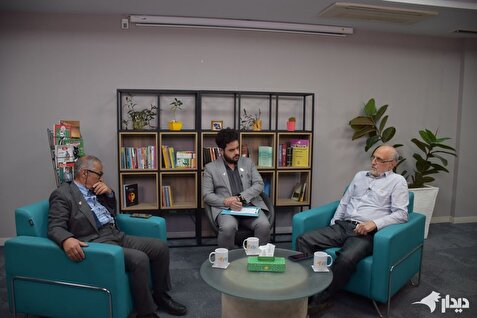 زیباکلام: تعدادی نماینده‌های ۵ درصدی مشکل مملکت را در حجاب می‌بینند/ جنگ ۱۲ روزه، جنگ نبود!/ اعلمی: به وکیل مدافع اسرائیل بدل شده‌اید!/ آقای زیباکلام! با رسایی که مناظره نمی‌کنید!